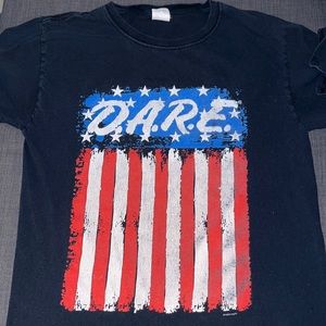 Vintage 90s DARE S Dare To Resist Drugs American Flag T-Shirt Drug Education